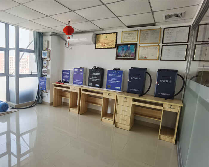 好(hǎo)安節電(diàn)器(qì)展示